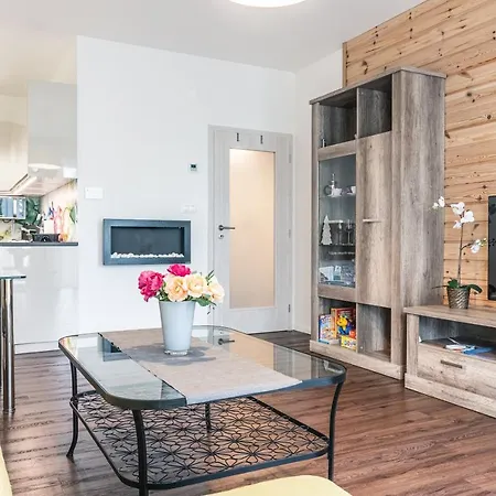 Lucy - Primo Tatry Stary Smokovec * Vysoke Tatry